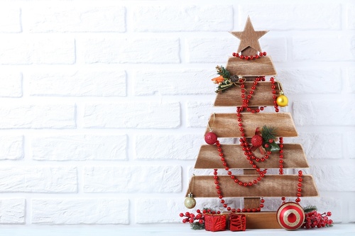 Choinka wykonana z drewna - wykonaj samodzielnie świąteczną dekorację